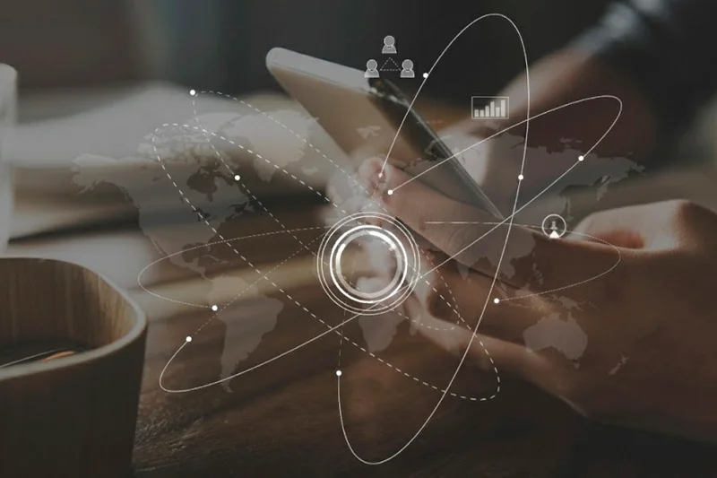 Representación visual de la red global de enlaces que confieren autoridad al dominio. Muestra cómo una estrategia de linkbuilding gestiona la visibilidad en el ecosistema digital.